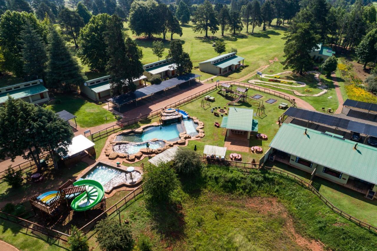 Gooderson Monks Cowl Golf Resort Champagne Valley Extérieur photo