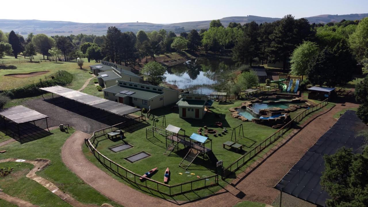 Gooderson Monks Cowl Golf Resort Champagne Valley Extérieur photo
