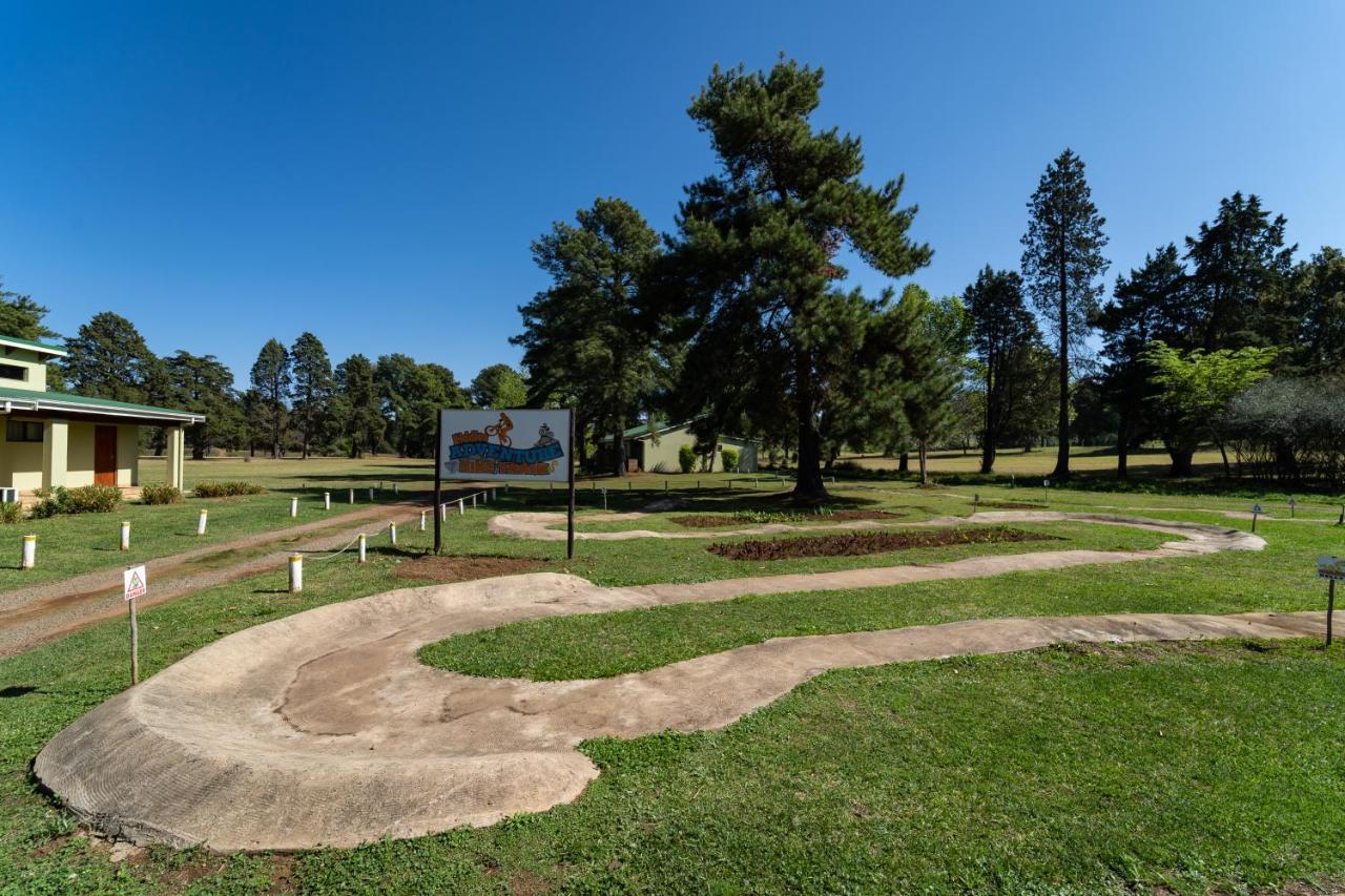 Gooderson Monks Cowl Golf Resort Champagne Valley Extérieur photo
