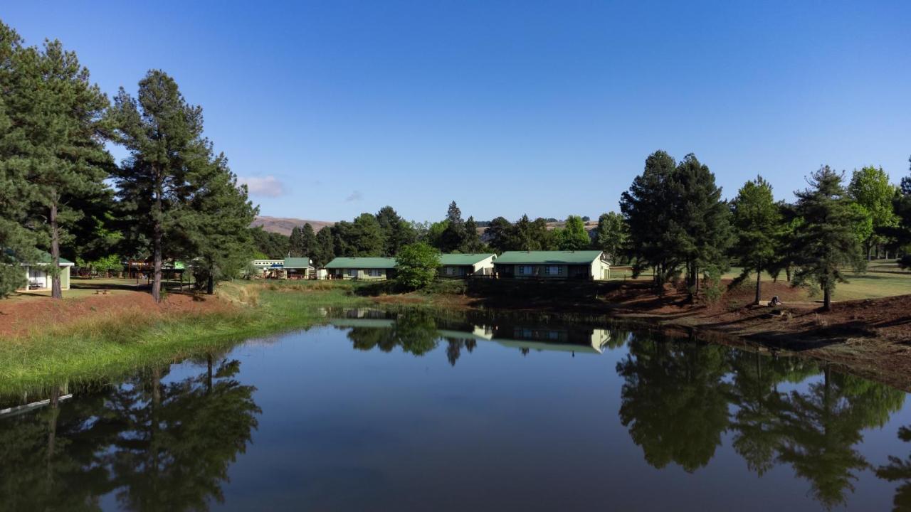 Gooderson Monks Cowl Golf Resort Champagne Valley Extérieur photo