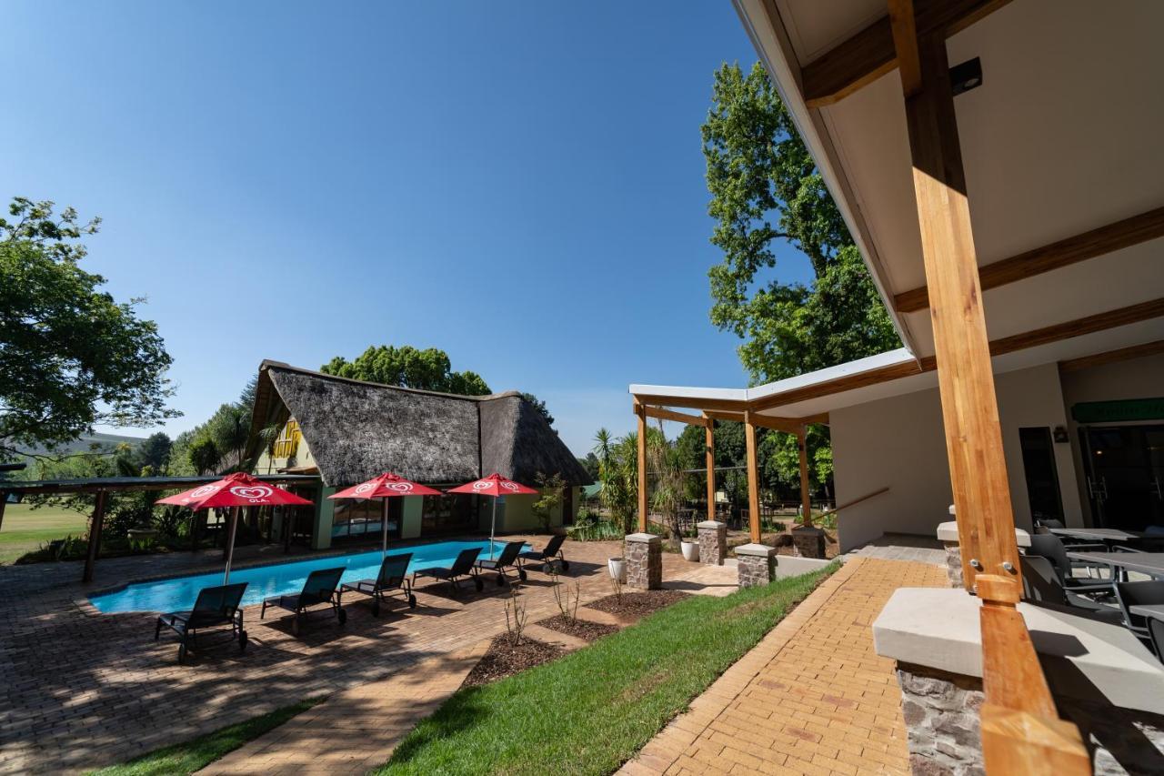Gooderson Monks Cowl Golf Resort Champagne Valley Extérieur photo