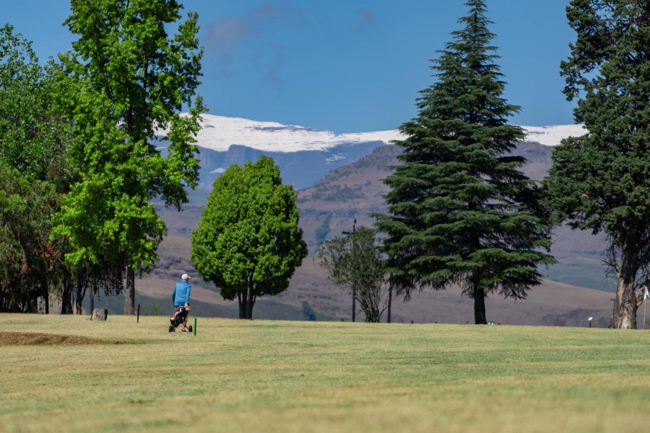 Gooderson Monks Cowl Golf Resort Champagne Valley Extérieur photo