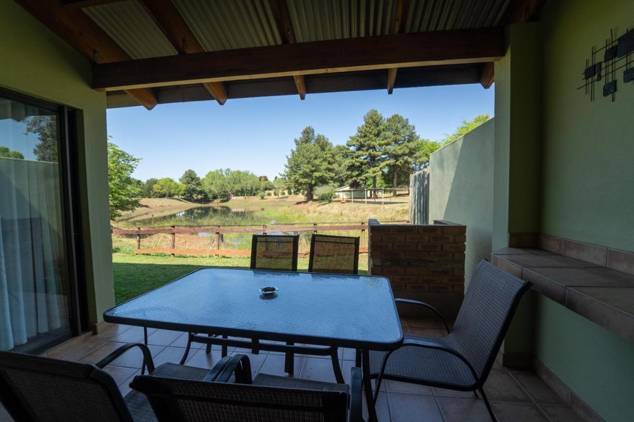 Gooderson Monks Cowl Golf Resort Champagne Valley Extérieur photo