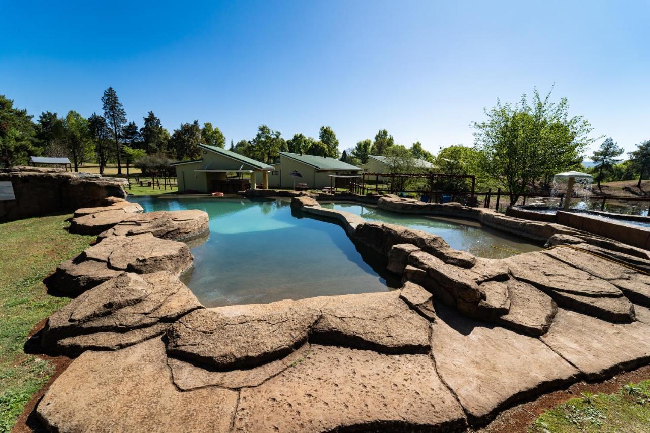 Gooderson Monks Cowl Golf Resort Champagne Valley Extérieur photo